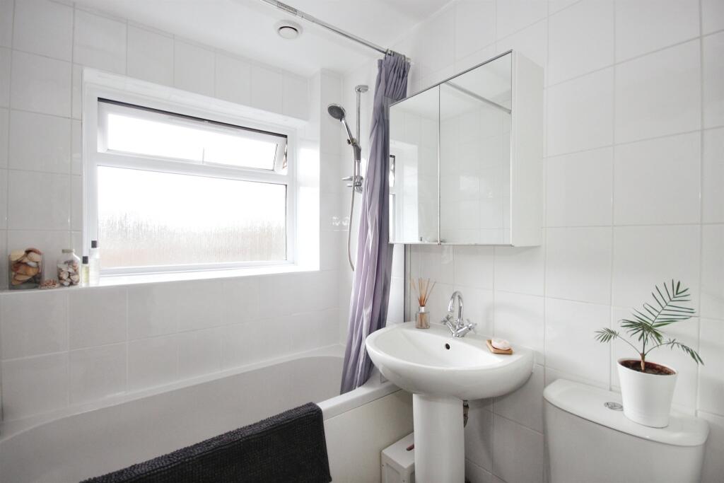 Additional image 10 of Cooke Close, Warwick