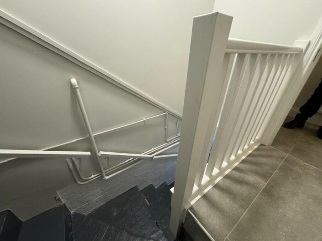 Additional image 14 of Commercial Property For Rent, Warwick Road, CV35 9ND