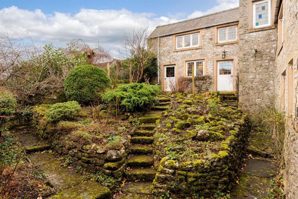 Additional image 13 of Main Street, Great Longstone, Bakewell, Derbyshire, DE45 1TG