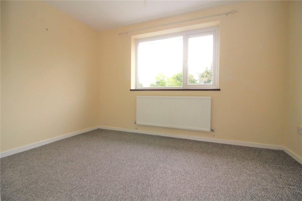 Additional image 9 of Lisle Close, Gravesend, Kent, DA12