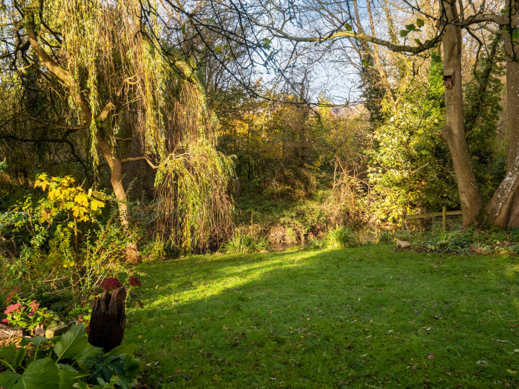 Additional image 22 of Warwick Road, Southam, Warwickshire CV47 0HN