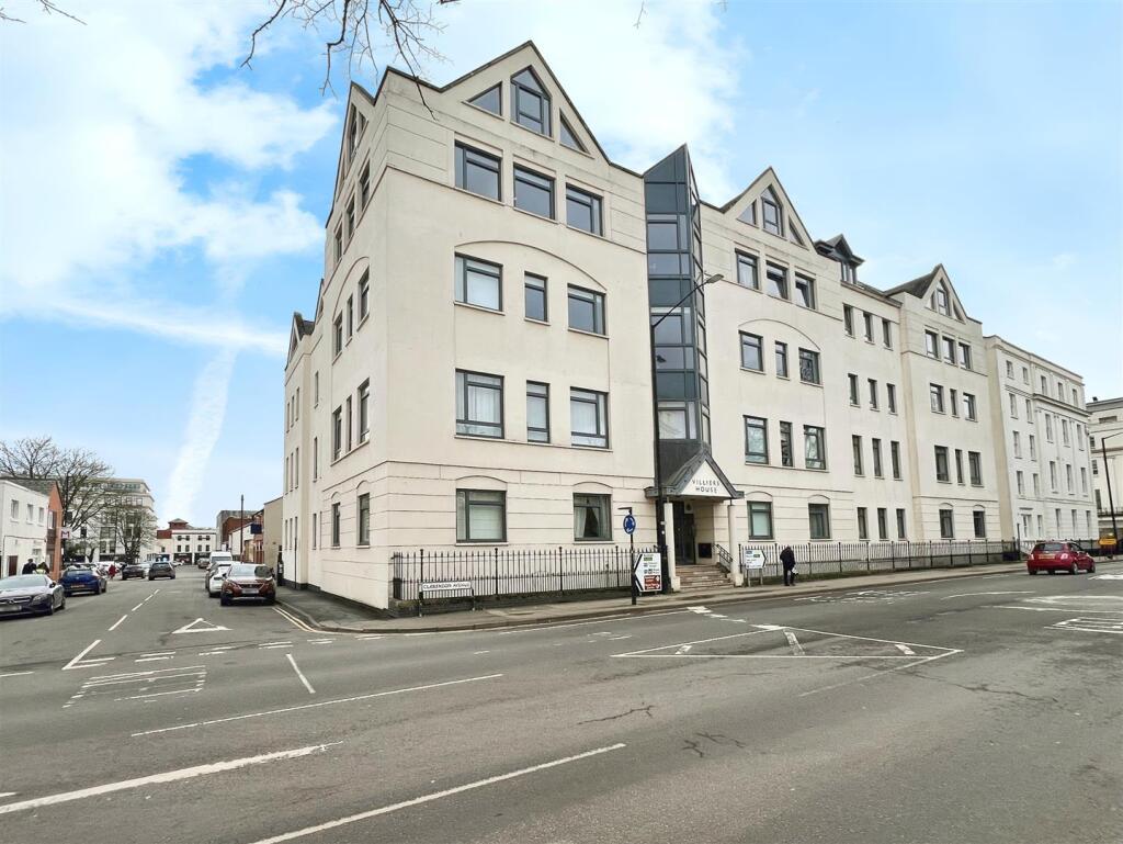 Additional image 18 of Clarendon Avenue, Leamington Spa