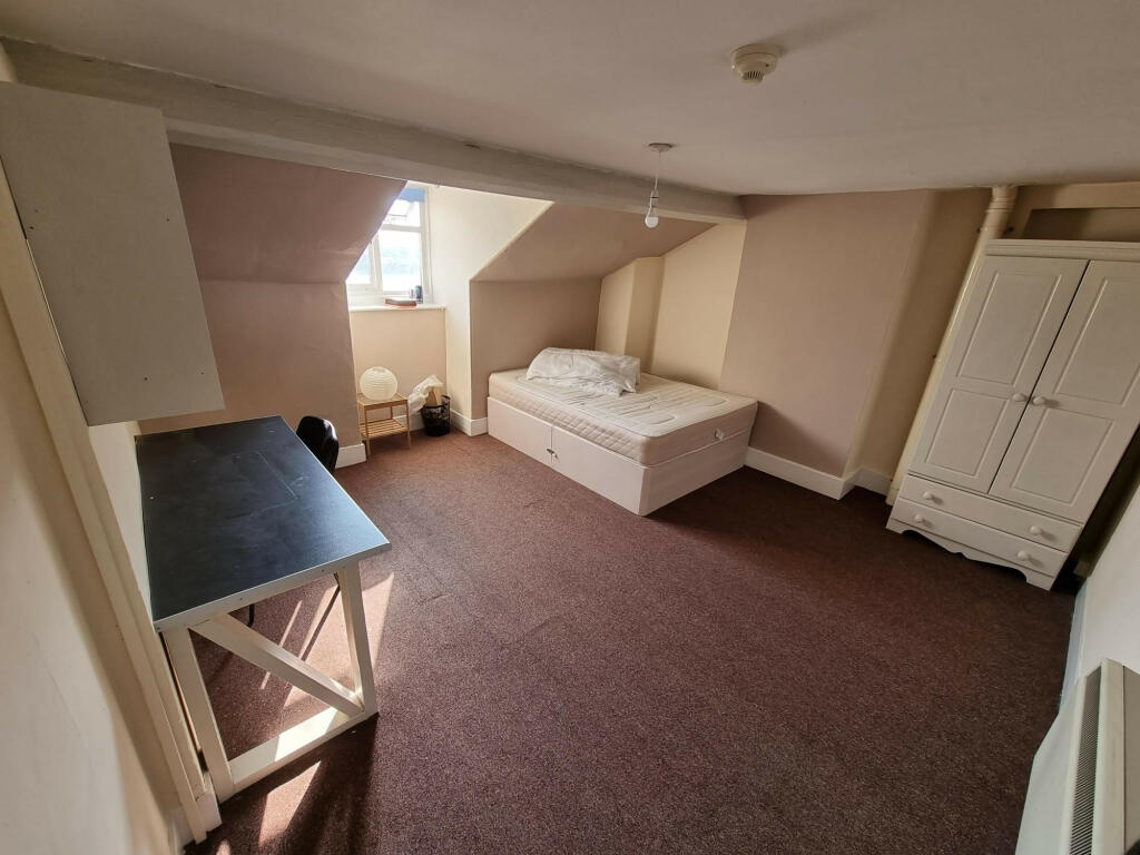 Additional image 5 of Parade, Leamington Spa, Warwickshire, CV32