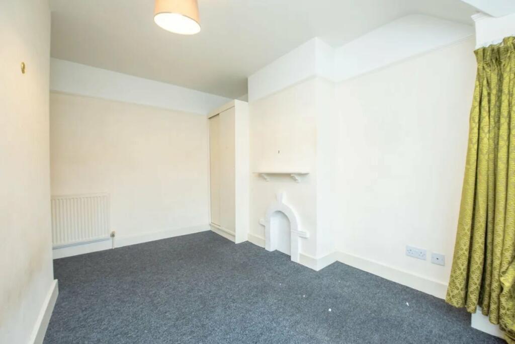 Additional image 18 of Harcourt Drive, Canterbury