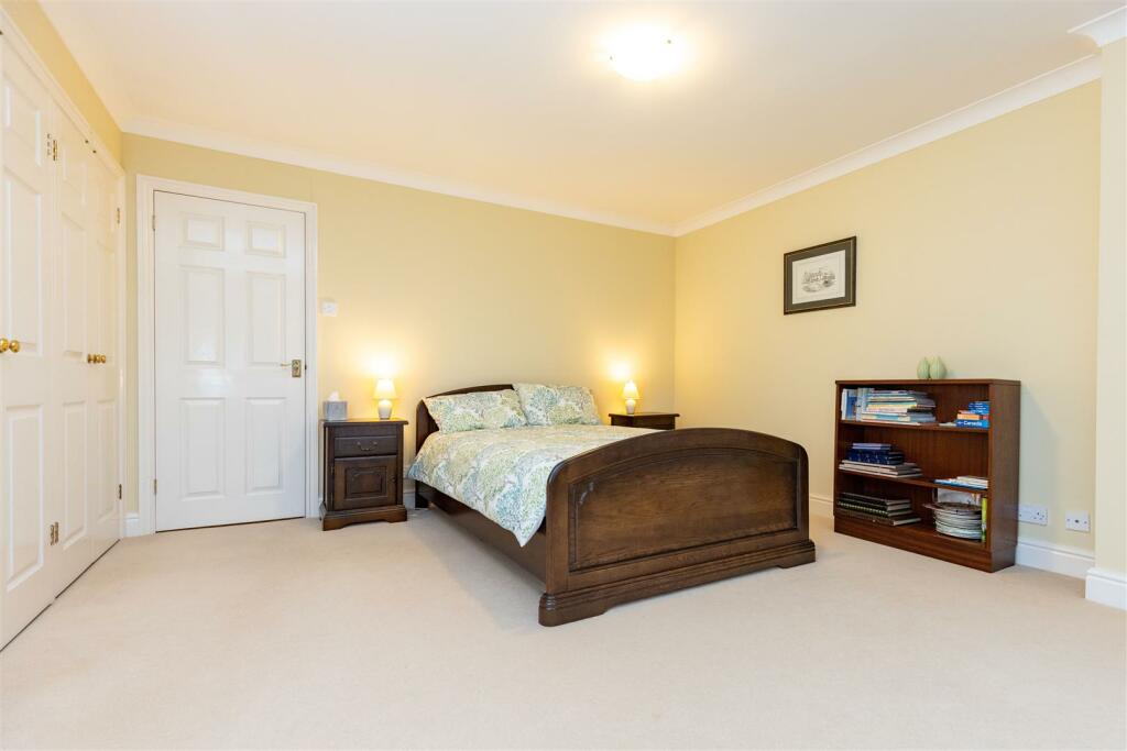 Additional image 14 of Walton Way, Wellesbourne