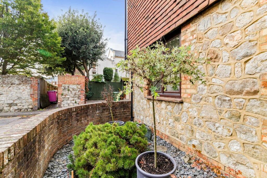 Additional image 10 of Mount Street, Hythe, CT21