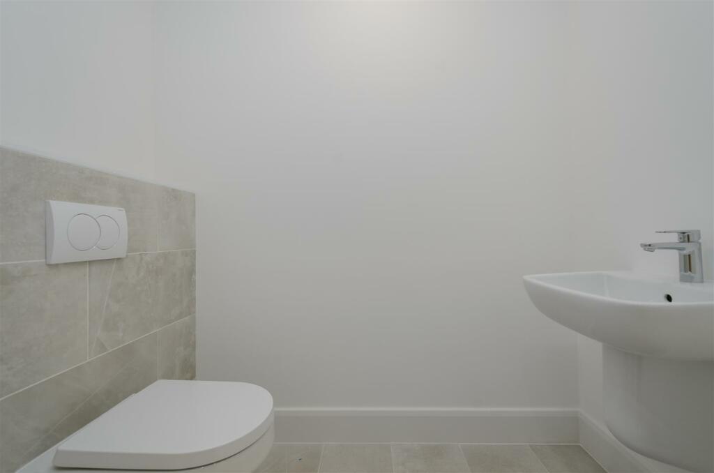 Additional image 15 of The Old Barn, Higham Lane, Stoke Golding.