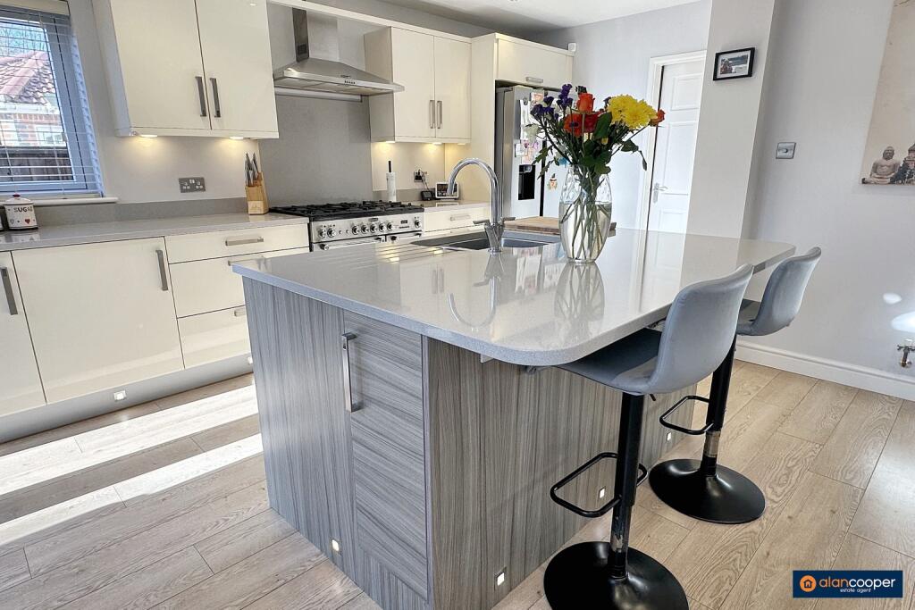 Additional image 11 of Dorcas Close, Thornhill, Nuneaton, CV11 6XL