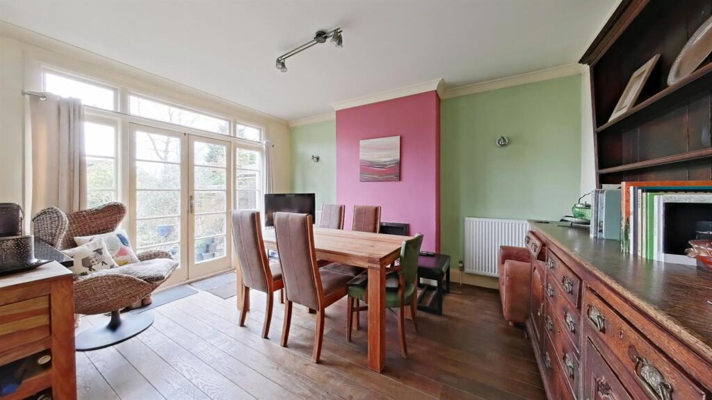 Additional image 16 of Park Crescent, Erith