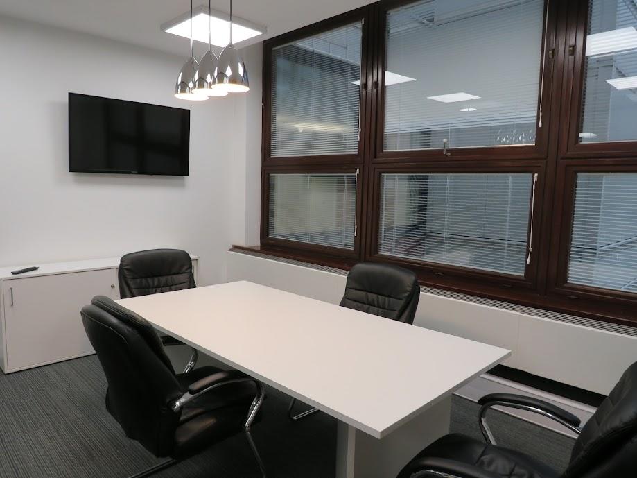 Additional image 4 of Elizabeth Court, Church Street, Stratford-Upon-Avon, Warwickshire, CV37