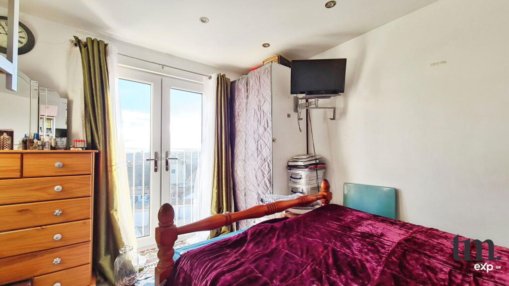 Additional image 8 of Truro Road, Gravesend, DA12 5RQ