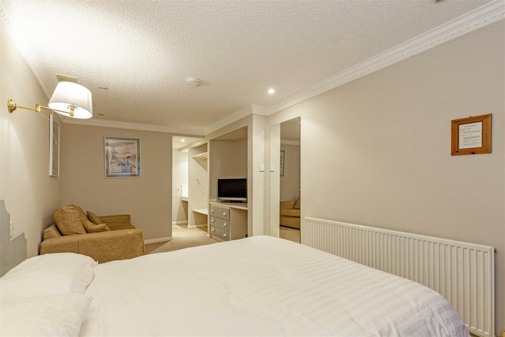 Additional image 28 of Vicarage Lane, Ashford-In-The-Water, Bakewell