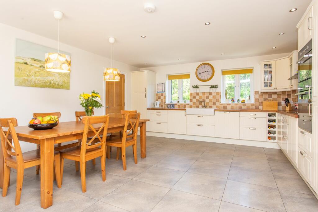 Additional image 10 of Agester Lane, Denton, CT4