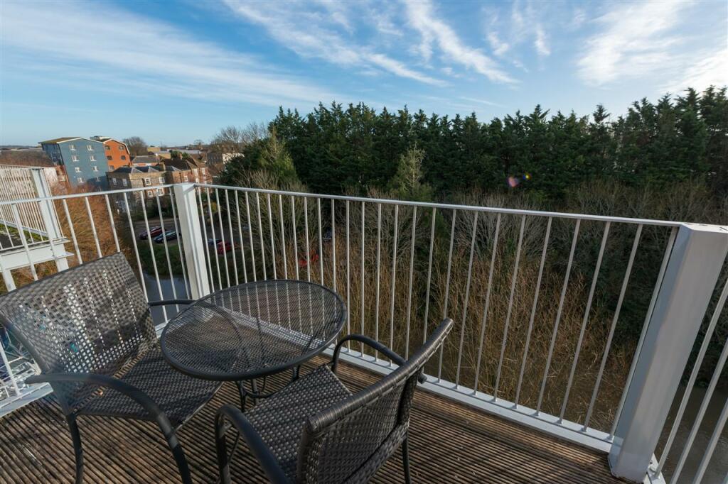 Additional image 8 of Westwood Drive, Canterbury