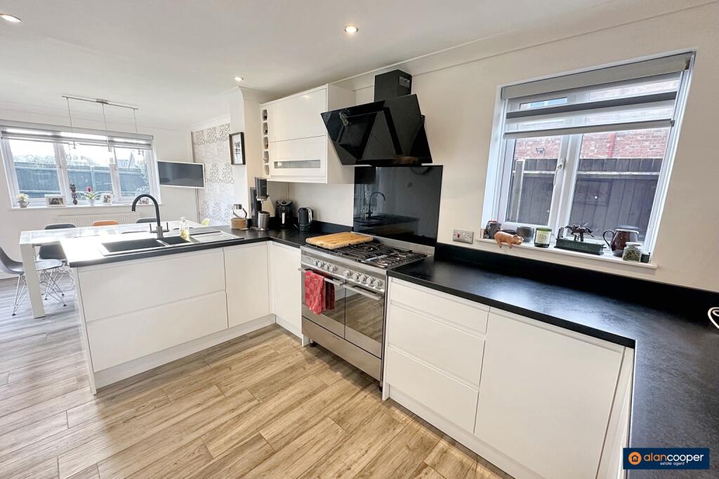 Additional image 7 of Hinckley Road, Stoke Golding, CV13 6DU