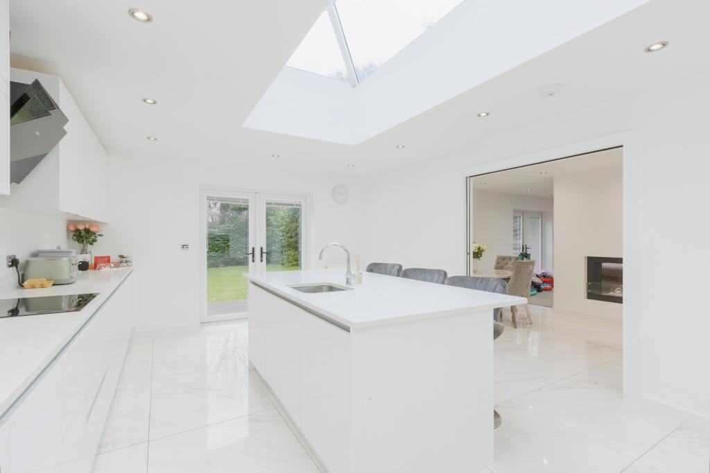 Additional image 2 of Woodland Close, Longfield, Kent, DA3