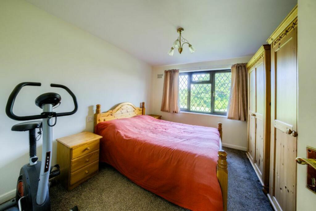 Additional image 9 of Loxley Road, Stratford-Upon-Avon, CV37