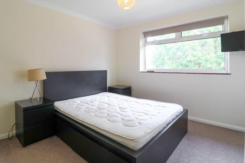 Additional image 6 of Canterbury