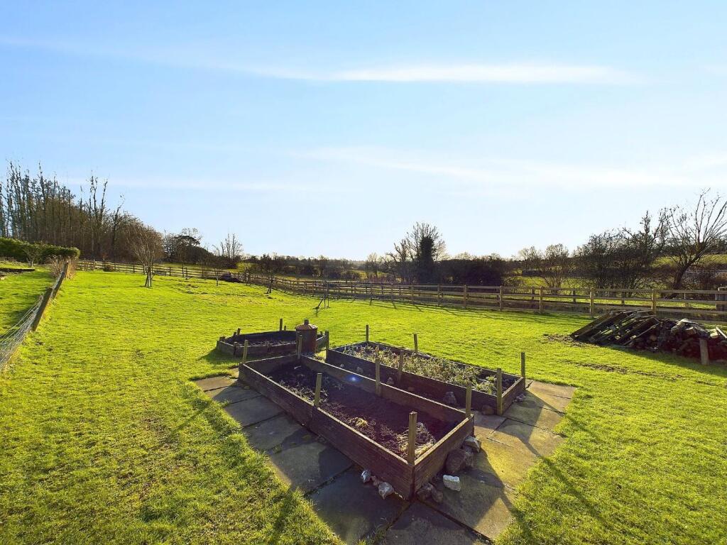 Additional image 43 of Wash Hills Close, Brassington, Matlock