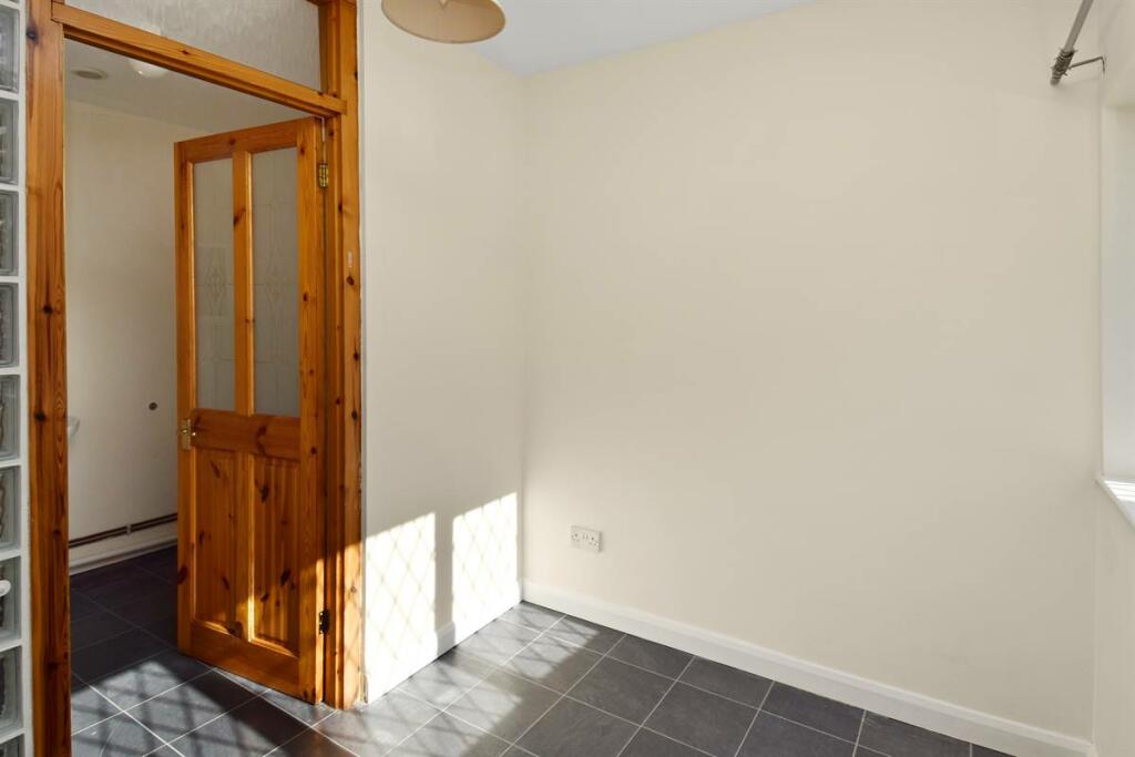 Additional image 13 of Hillside Avenue, Canterbury