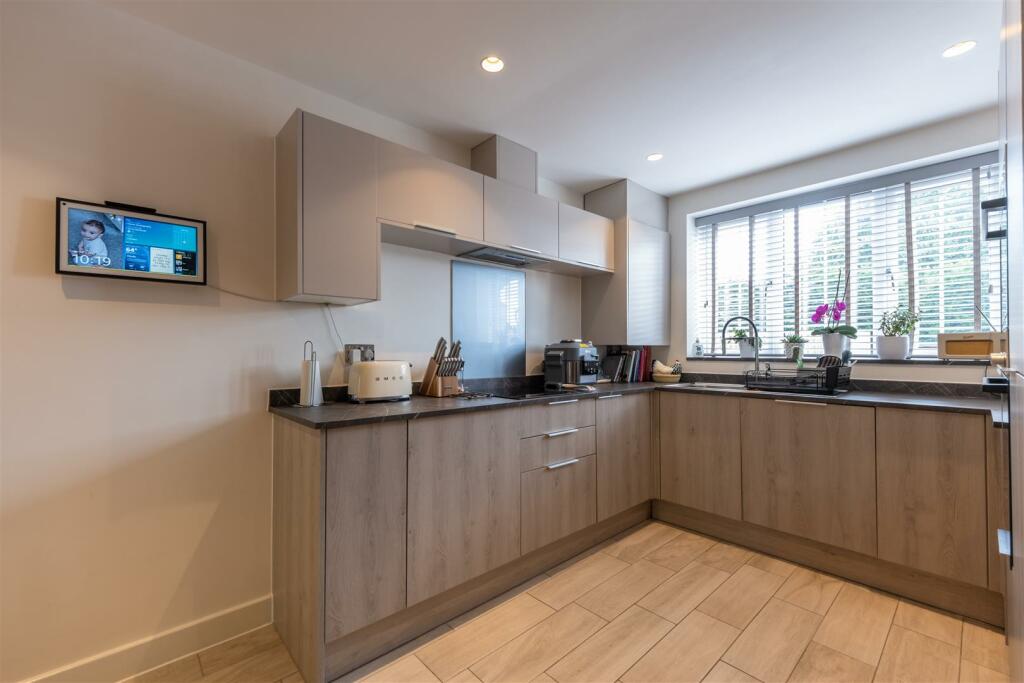 Additional image 4 of Lock View, Rudheath, Northwich