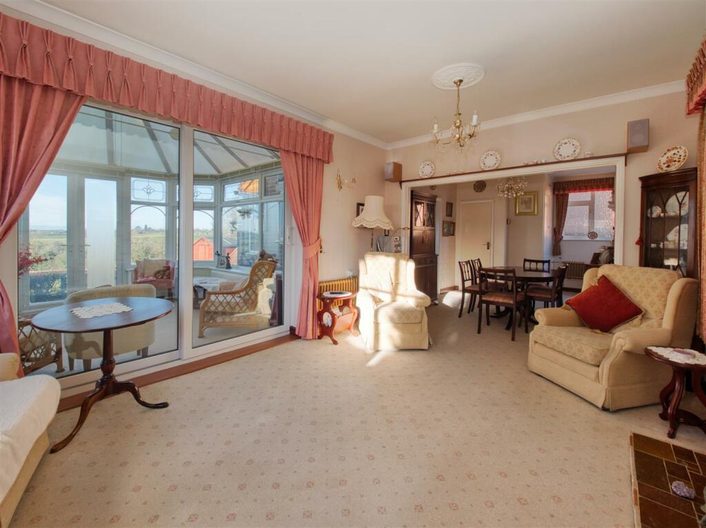 Additional image 4 of Antlers, Dalbury Lees