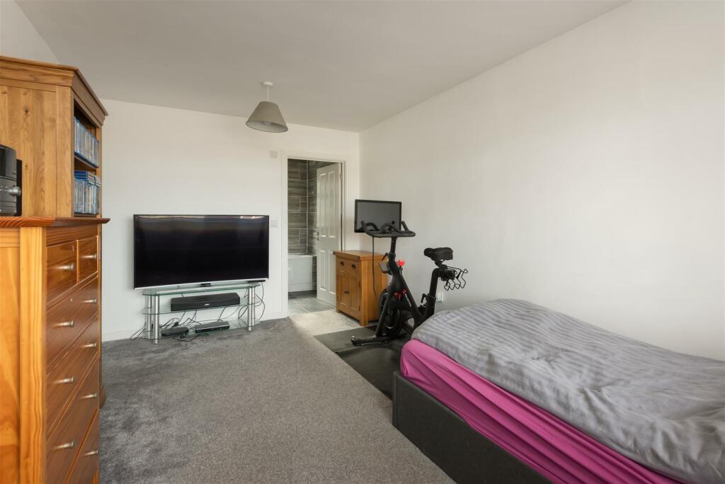 Additional image 10 of Shearwater Avenue, Whitstable