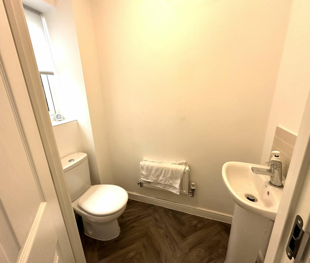 Additional image 6 of Severn Way, Holmes Chapel, CW4 8FS