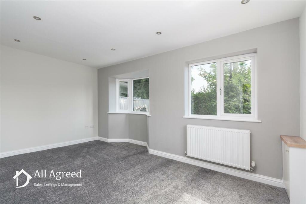 Additional image 6 of The Triangle, Ilkeston