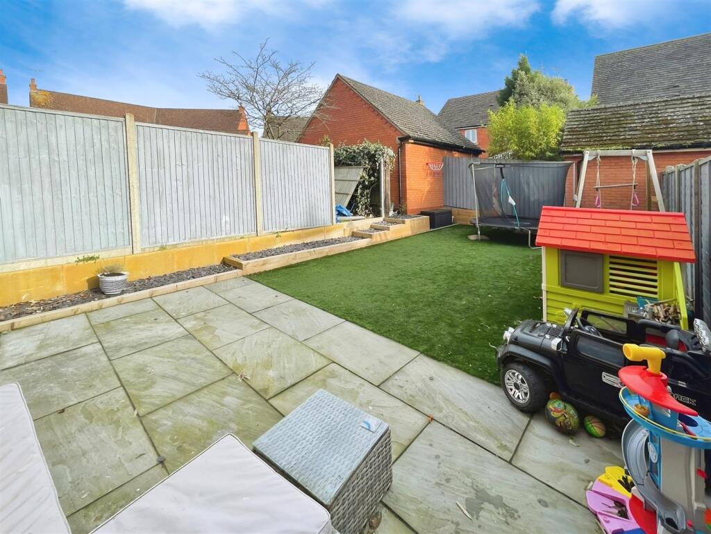 Additional image 23 of Arundel Way, Cawston, Rugby