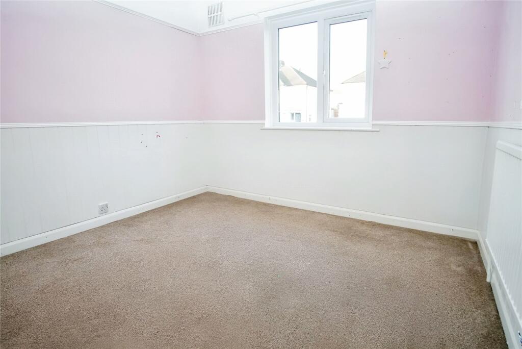 Additional image 7 of Eversley Avenue, Bexleyheath, DA7