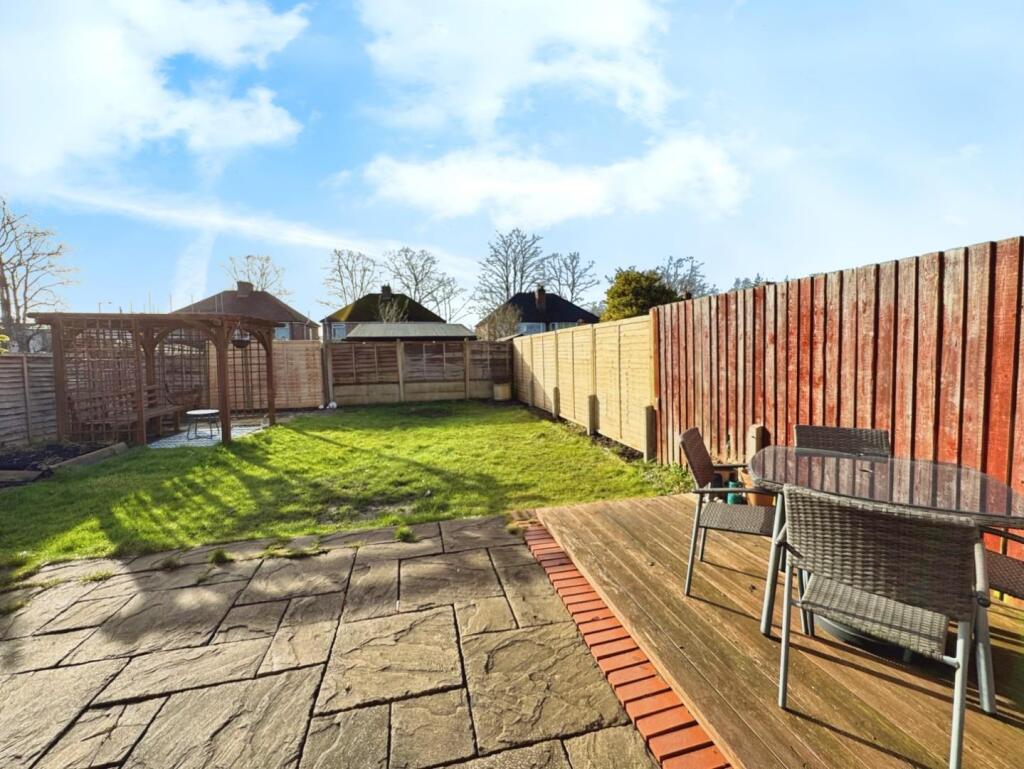 Additional image 14 of Dale Close, Warwick