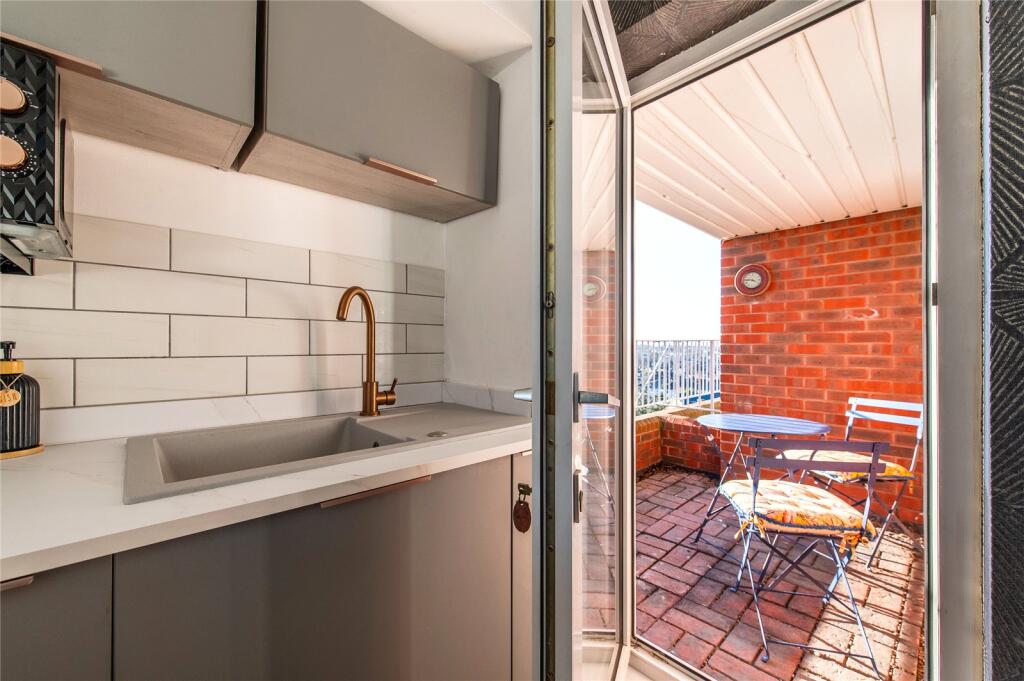 Additional image 10 of Spring Grove, Gravesend, Kent, DA12