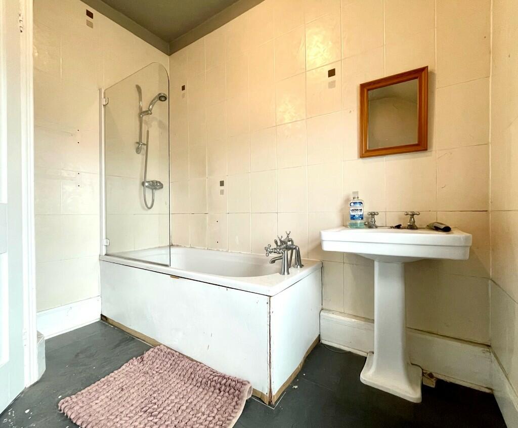 Additional image 7 of School Road, Matlock, Derbyshire, DE4