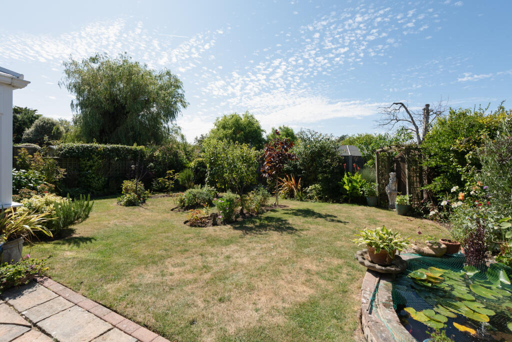 Additional image 12 of Cliff Avenue, Herne Bay, Kent