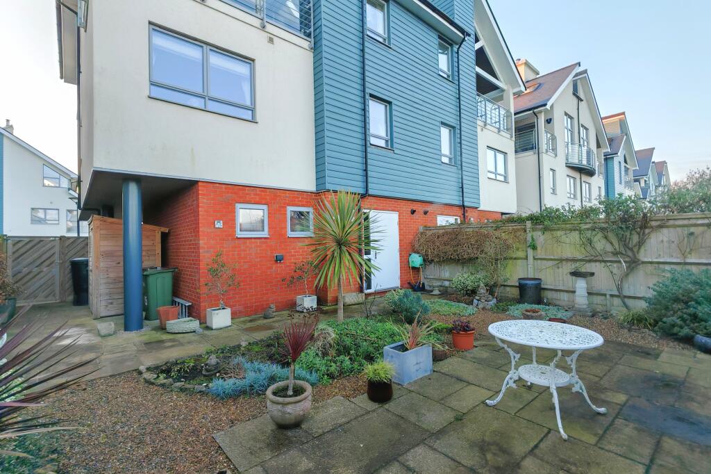 Additional image 32 of Imperial Gardens, Hythe, Kent