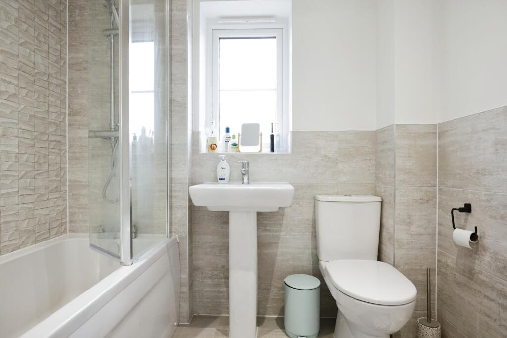 Additional image 17 of Paradise Close, Stratford-upon-Avon, Warwickshire, CV37