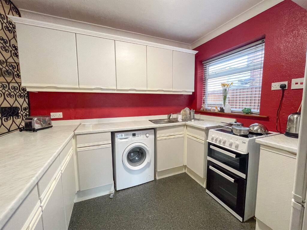 Additional image 4 of Dorset Crescent, Gravesend, Kent, DA12