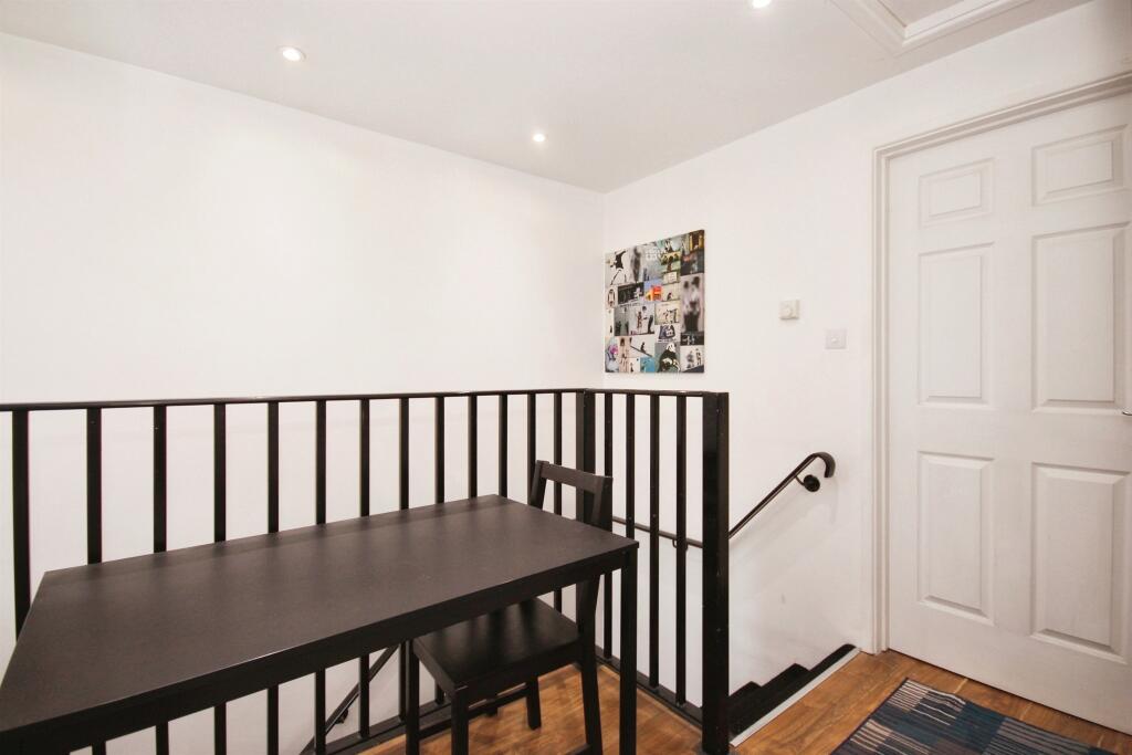 Additional image 4 of Napton Drive, Leamington Spa