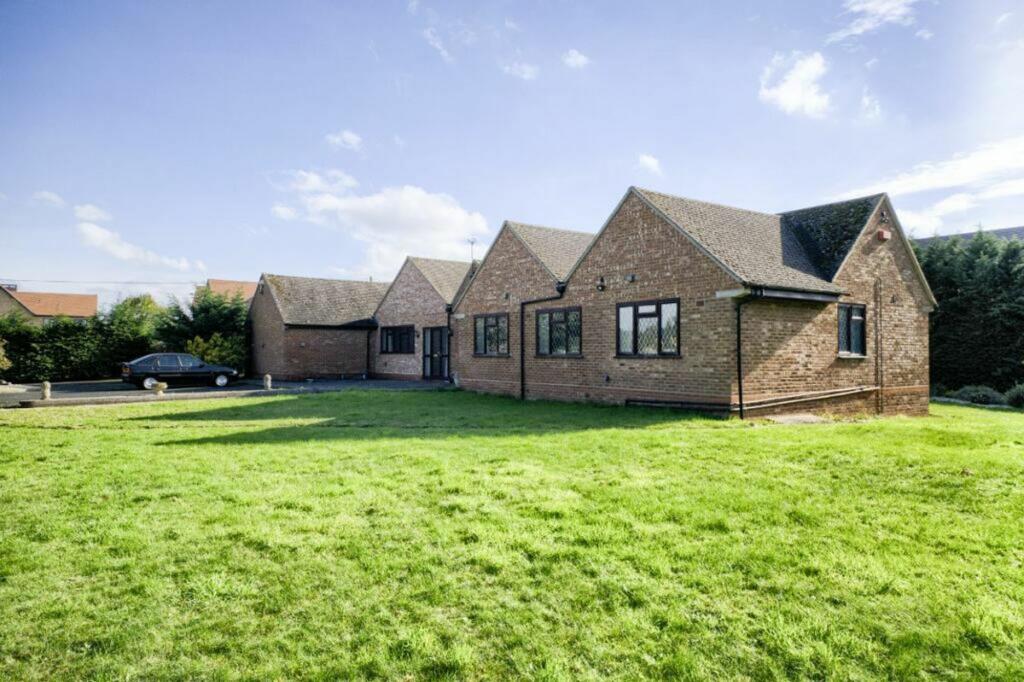 Additional image 24 of Loxley Road, Stratford-Upon-Avon, CV37