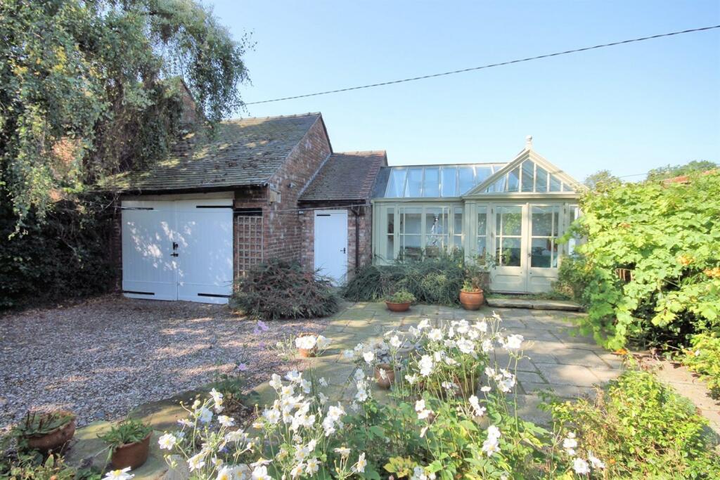 Additional image 32 of Holmes Chapel Road, Lach Dennis