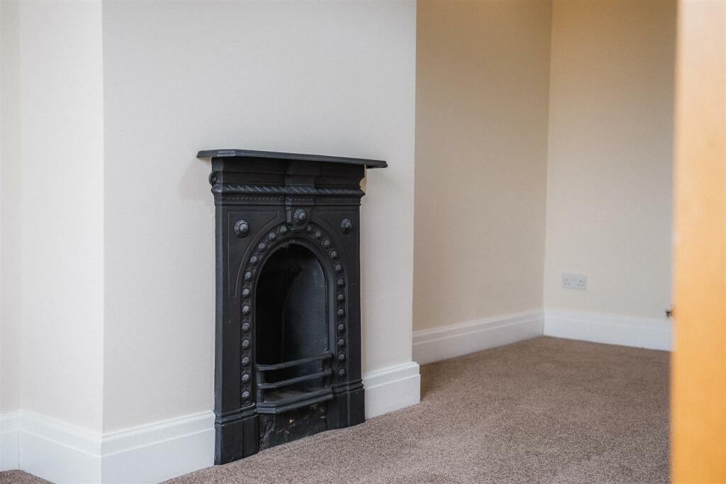 Additional image 7 of Period property with far reaching views over Cheshire countryside