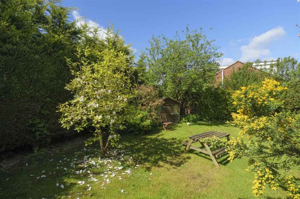 Additional image 26 of Rosebrae, Iffin Lane, Canterbury