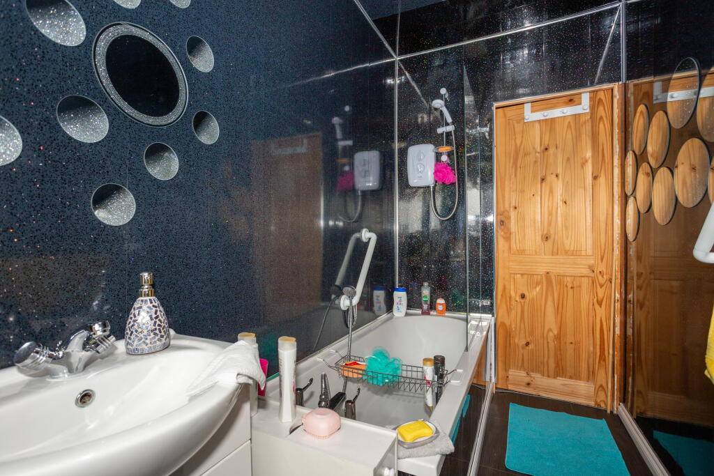 Additional image 14 of Osborne Crescent, Dumfries, DG2