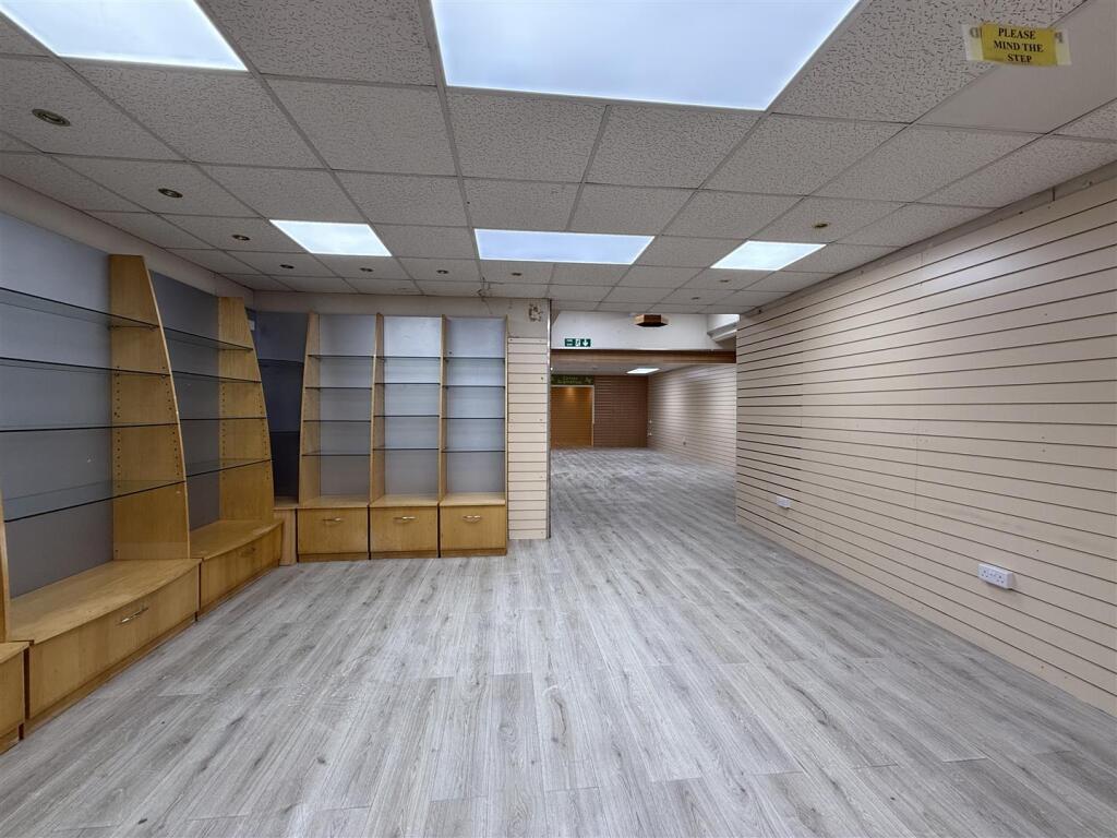 Additional image 3 of North Parade, Matlock Bath