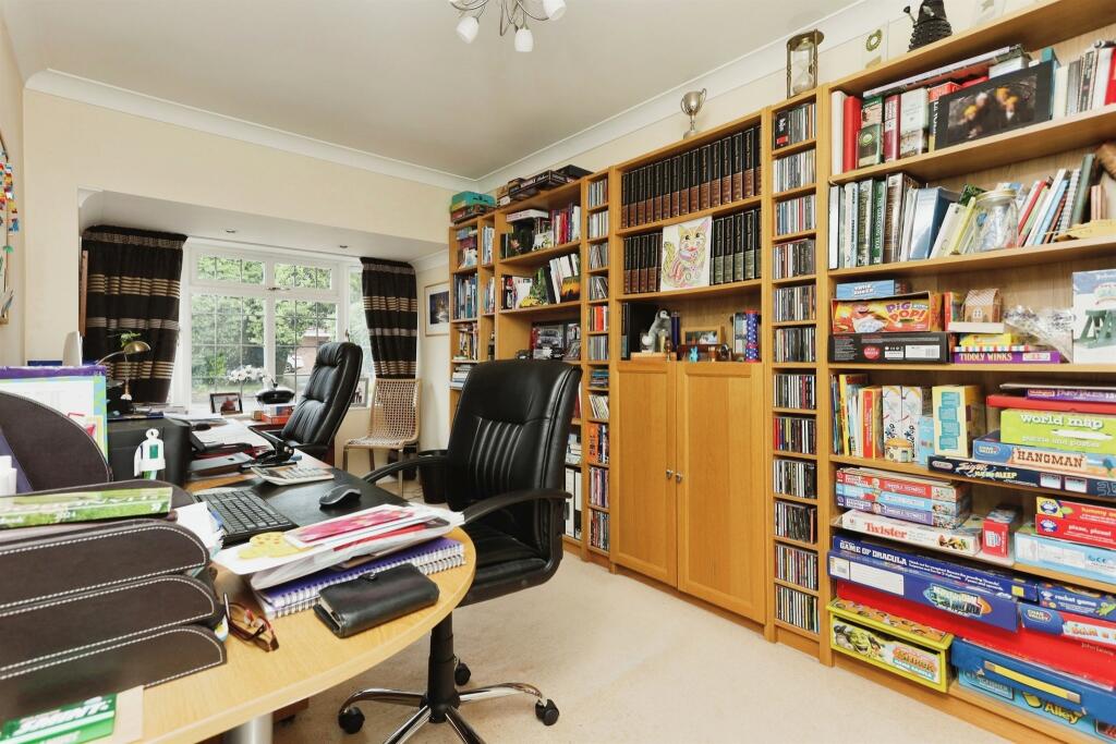 Additional image 10 of Birches Lane, Kenilworth