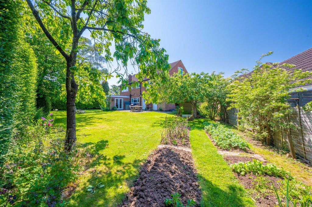 Additional image 22 of Trevelyan Close, Claverdon, Warwickshire