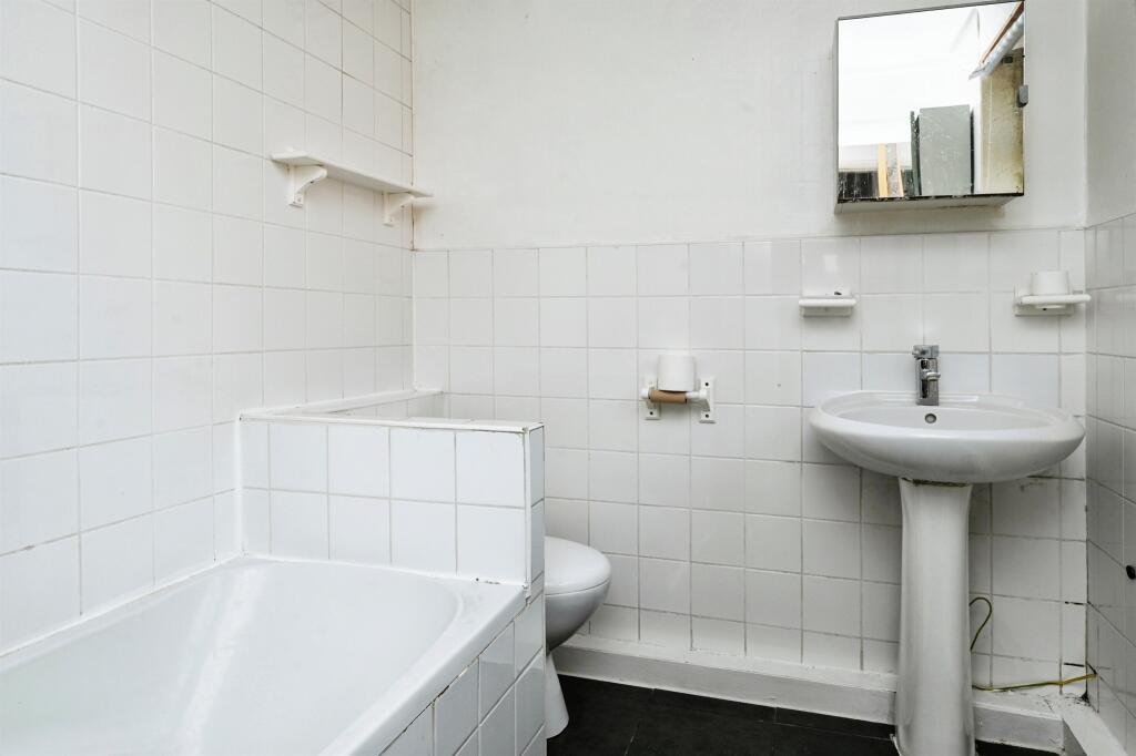 Additional image 9 of Butterley Row, Ripley