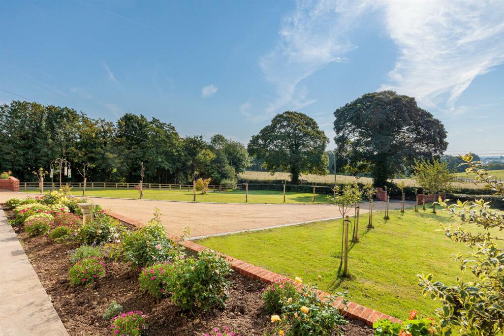 Additional image 16 of A Charming Farmhouse on Smithy Lane, Hulme Walfield