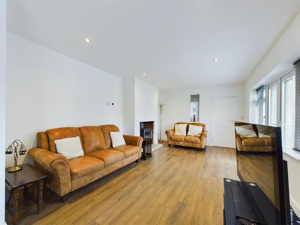 Additional image 4 of High Street, Swanwick